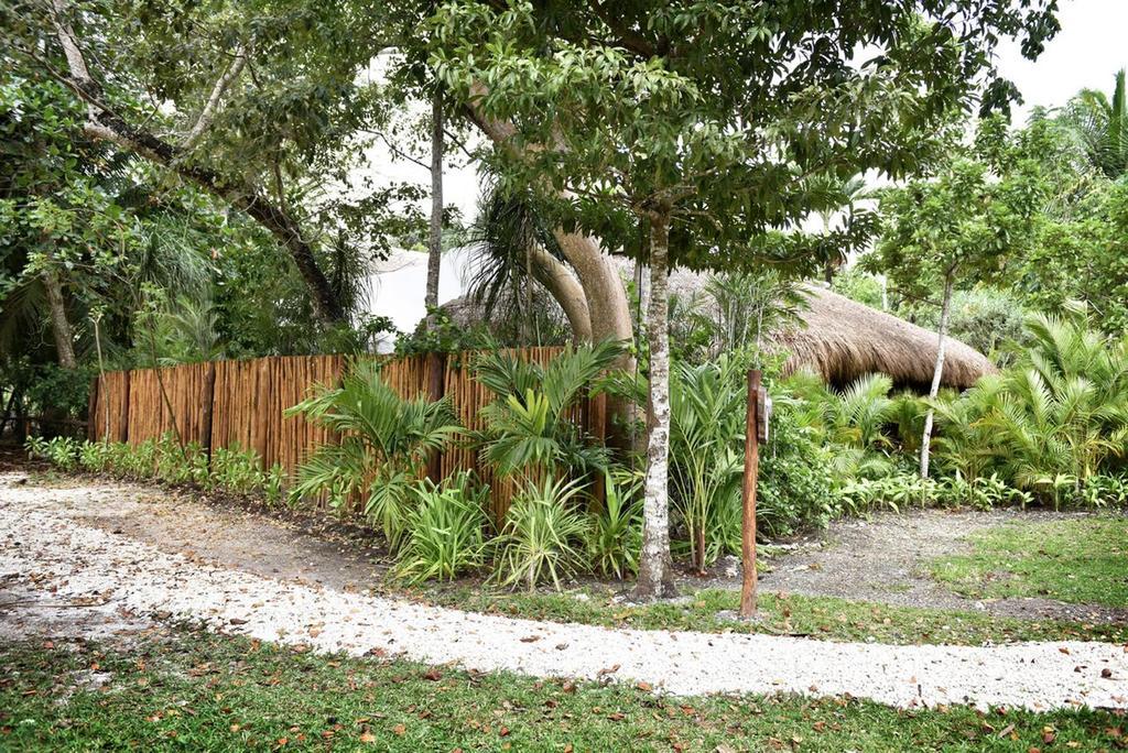 Hotel Rancho Encantado Bacalar Exterior photo